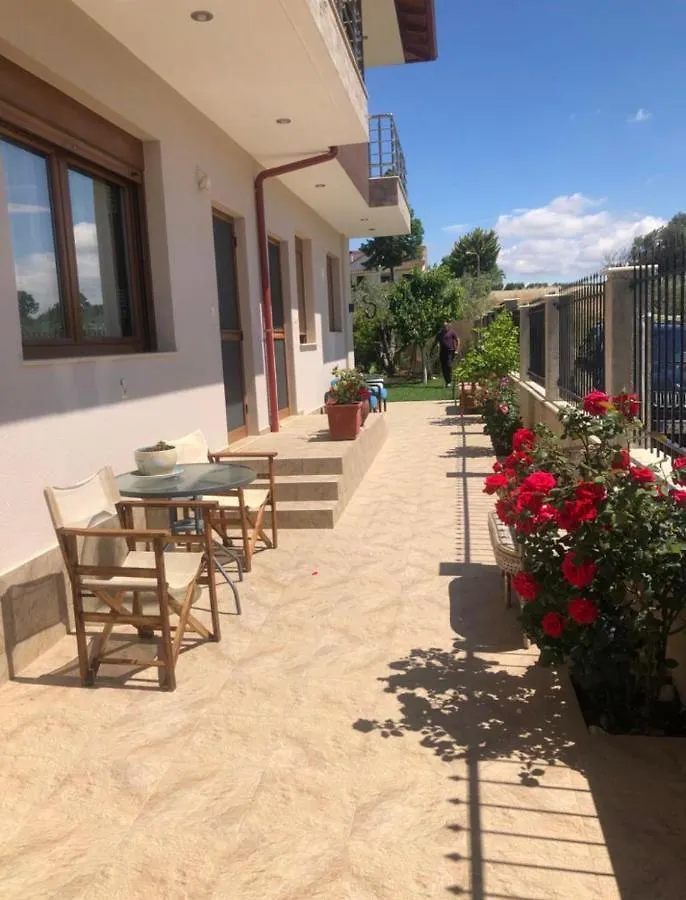 Gaestehaus Dimitra Paralia Dionysiou